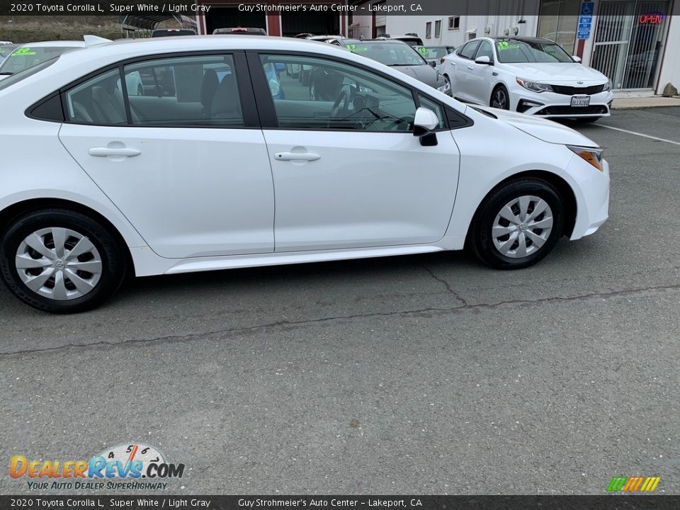 2020 Toyota Corolla L Super White / Light Gray Photo #4