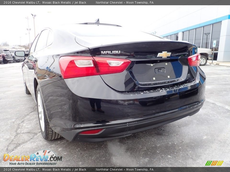 2016 Chevrolet Malibu LT Mosaic Black Metallic / Jet Black Photo #5