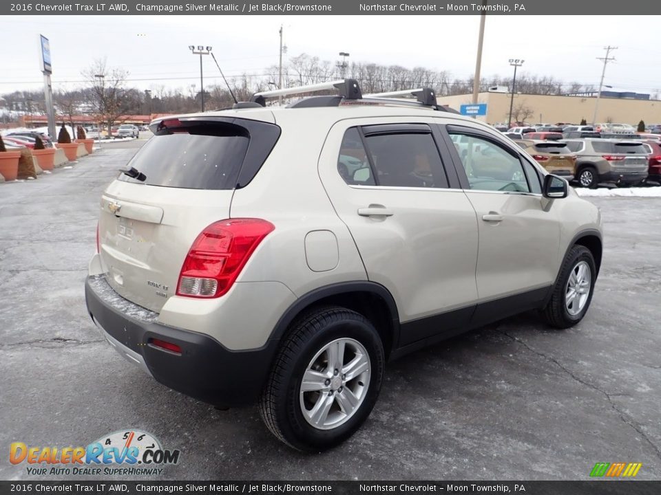 2016 Chevrolet Trax LT AWD Champagne Silver Metallic / Jet Black/Brownstone Photo #9