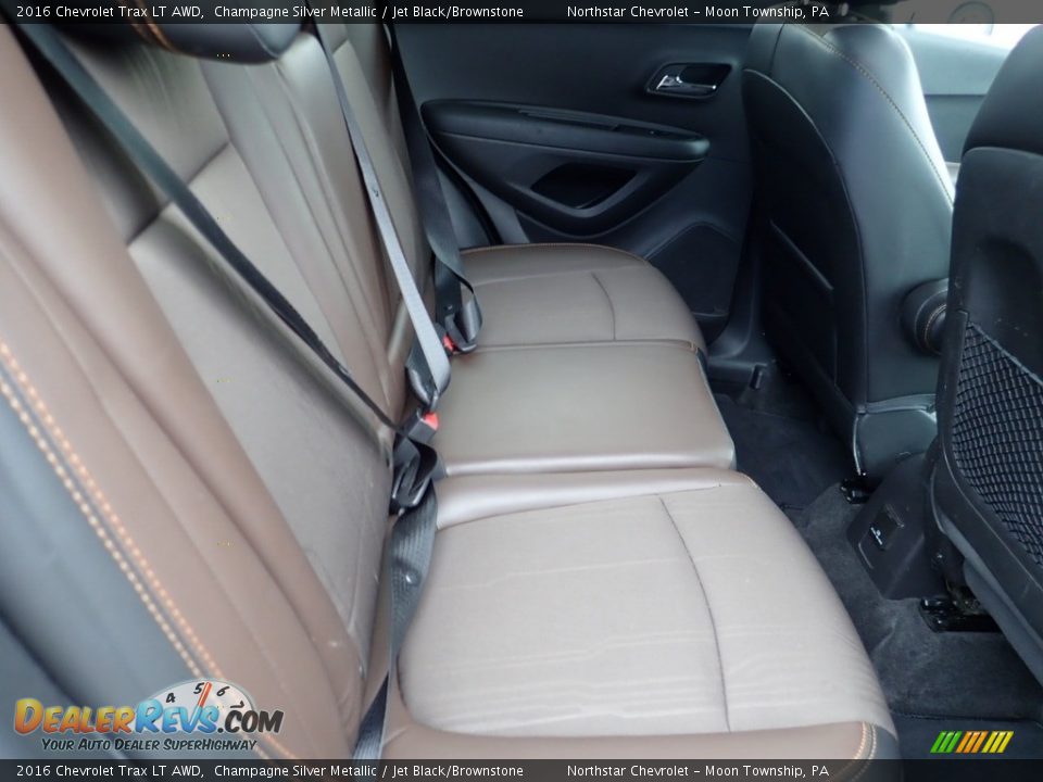 2016 Chevrolet Trax LT AWD Champagne Silver Metallic / Jet Black/Brownstone Photo #18