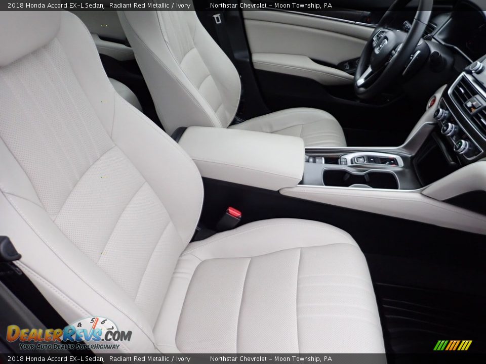 Front Seat of 2018 Honda Accord EX-L Sedan Photo #15