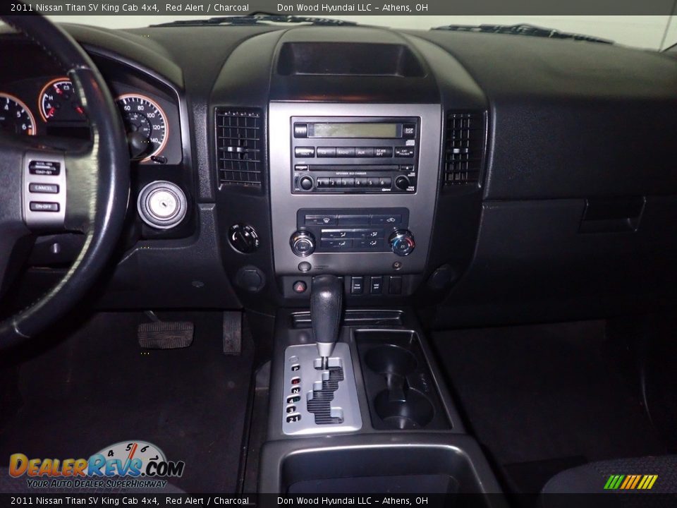 2011 Nissan Titan SV King Cab 4x4 Red Alert / Charcoal Photo #18