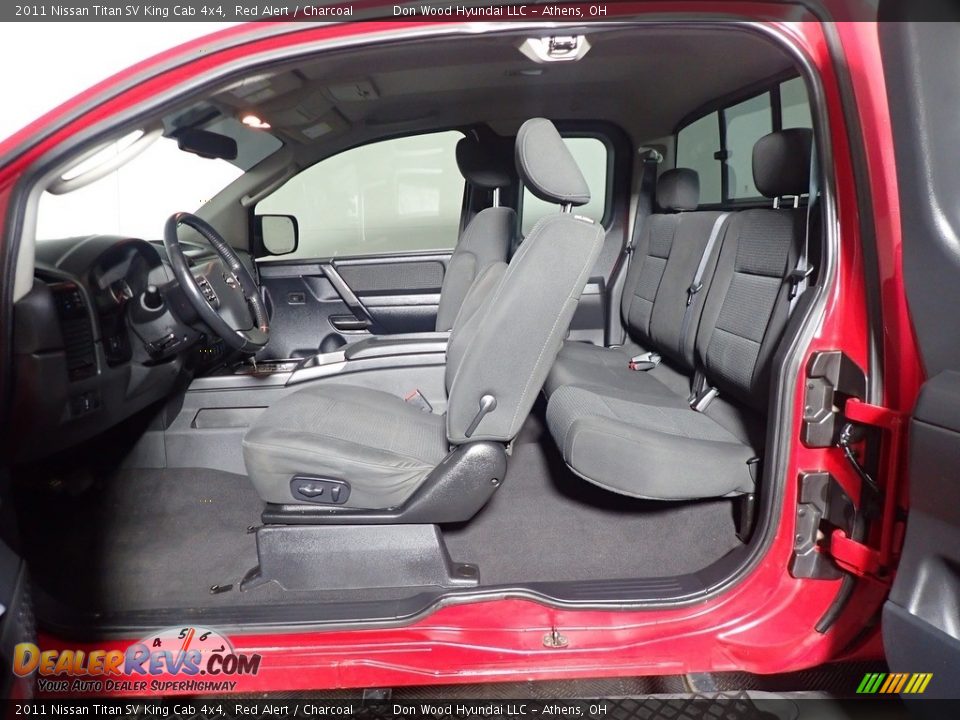 Charcoal Interior - 2011 Nissan Titan SV King Cab 4x4 Photo #28