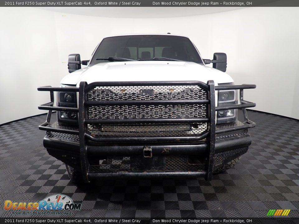 2011 Ford F250 Super Duty XLT SuperCab 4x4 Oxford White / Steel Gray Photo #4