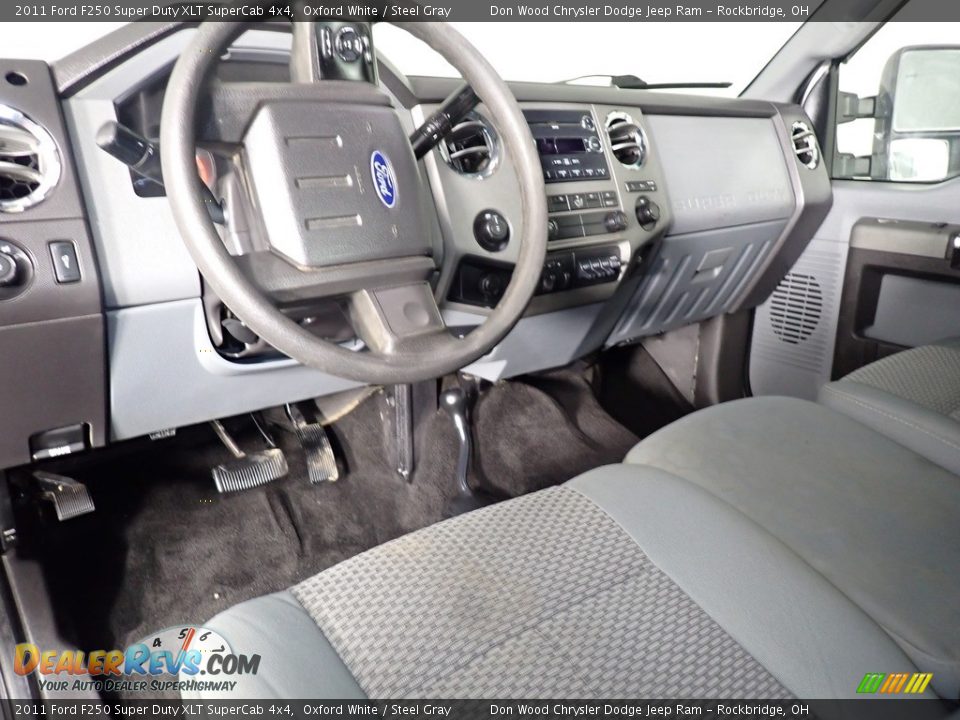 2011 Ford F250 Super Duty XLT SuperCab 4x4 Oxford White / Steel Gray Photo #27