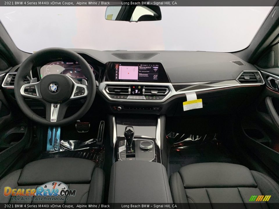 Dashboard of 2021 BMW 4 Series M440i xDrive Coupe Photo #4