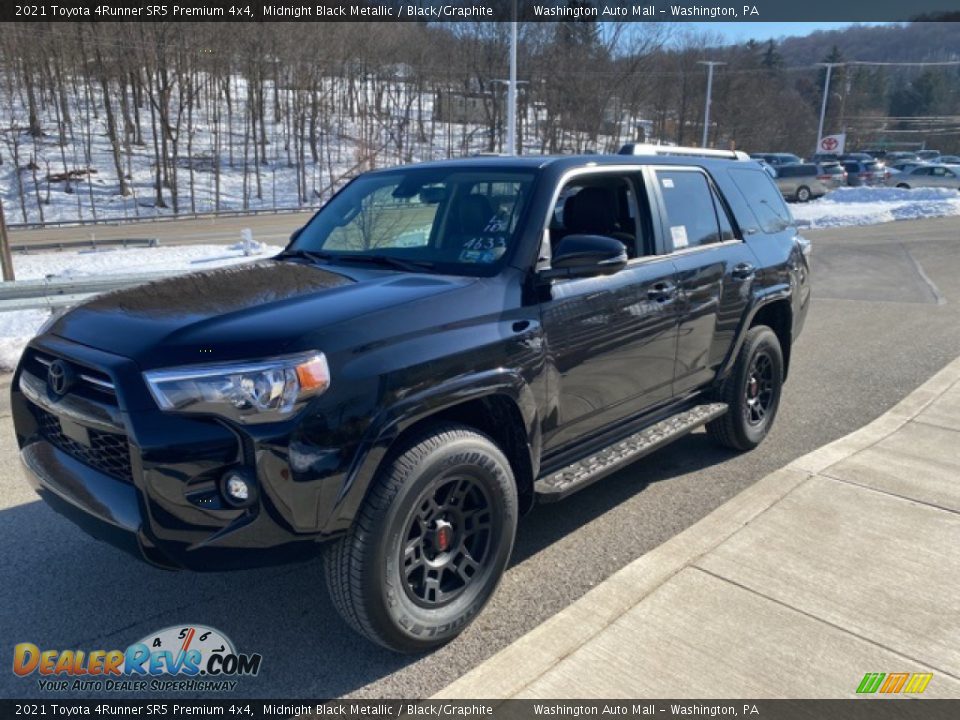 2021 Toyota 4Runner SR5 Premium 4x4 Midnight Black Metallic / Black/Graphite Photo #13