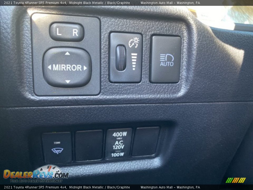 2021 Toyota 4Runner SR5 Premium 4x4 Midnight Black Metallic / Black/Graphite Photo #19