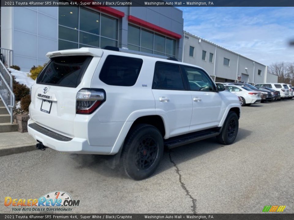 2021 Toyota 4Runner SR5 Premium 4x4 Super White / Black/Graphite Photo #14