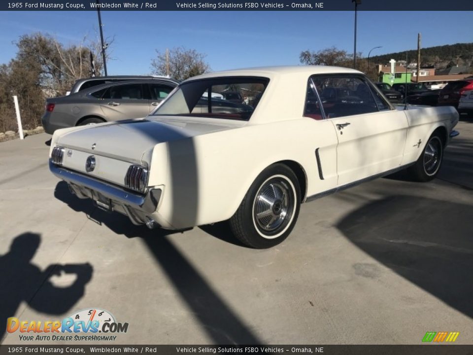 1965 Ford Mustang Coupe Wimbledon White / Red Photo #17