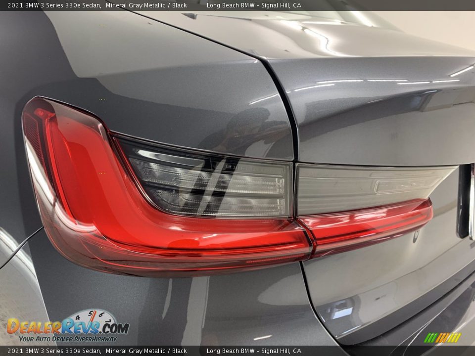 2021 BMW 3 Series 330e Sedan Mineral Gray Metallic / Black Photo #12