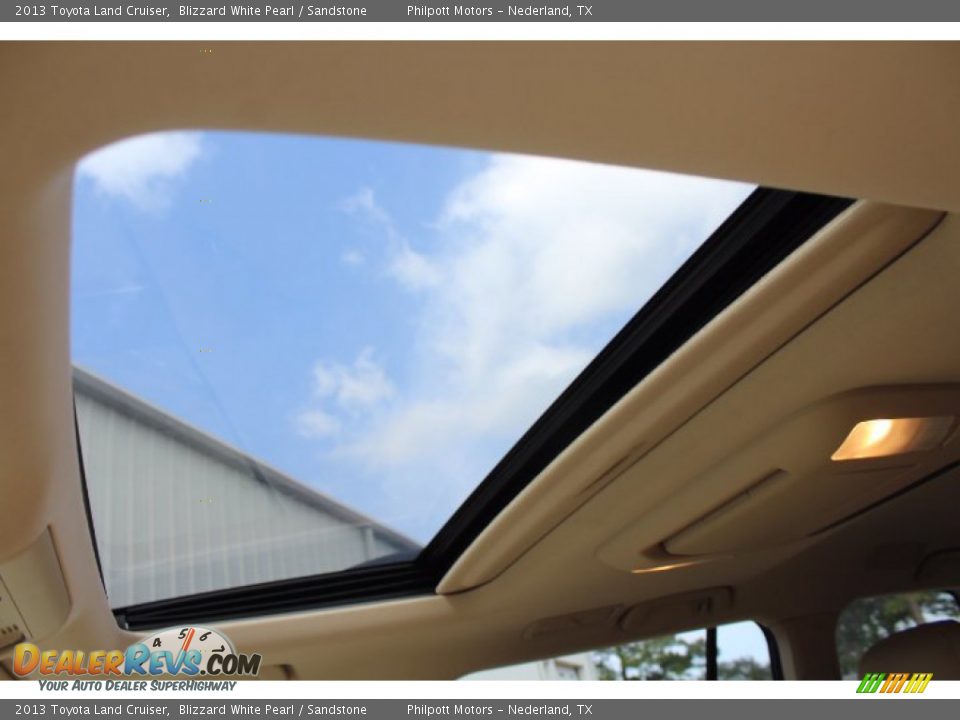 2013 Toyota Land Cruiser Blizzard White Pearl / Sandstone Photo #20