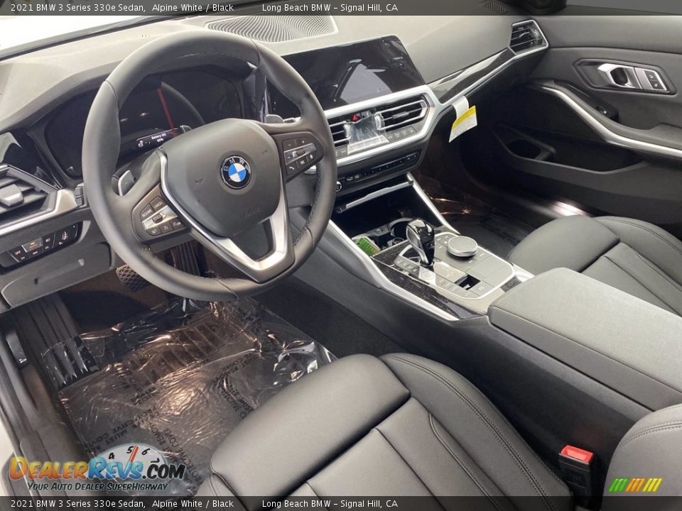 2021 BMW 3 Series 330e Sedan Alpine White / Black Photo #2