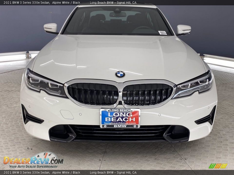 2021 BMW 3 Series 330e Sedan Alpine White / Black Photo #12