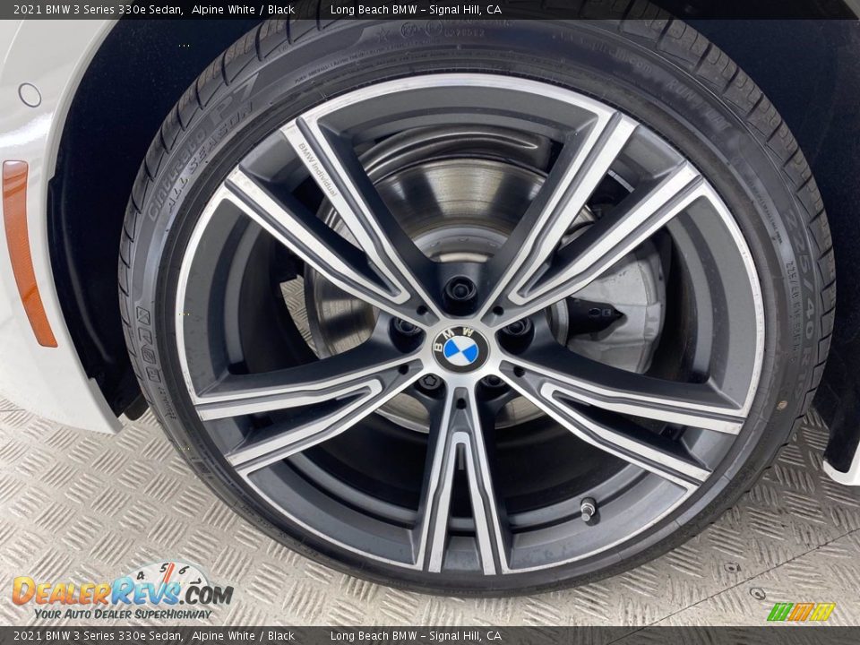 2021 BMW 3 Series 330e Sedan Alpine White / Black Photo #13