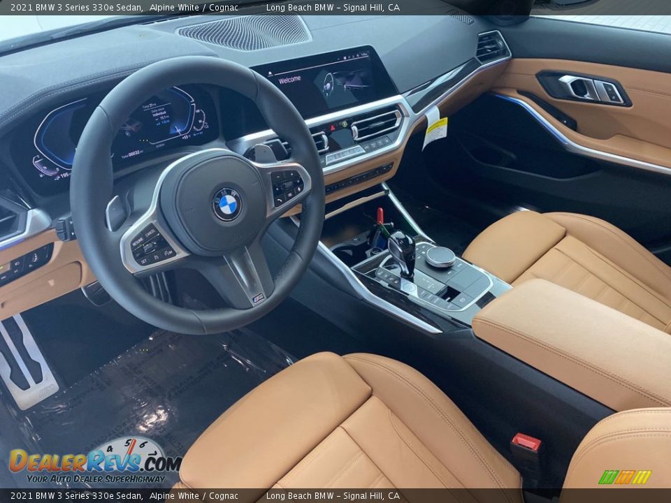 2021 BMW 3 Series 330e Sedan Alpine White / Cognac Photo #3