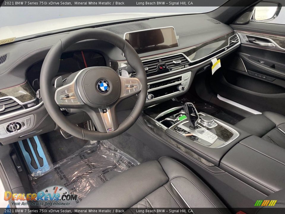 2021 BMW 7 Series 750i xDrive Sedan Mineral White Metallic / Black Photo #3