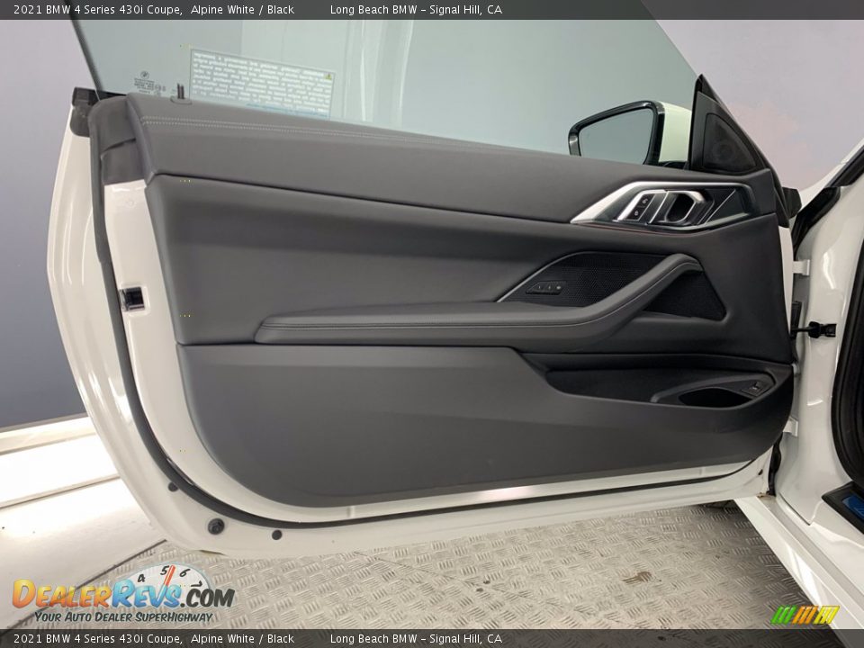 Door Panel of 2021 BMW 4 Series 430i Coupe Photo #6