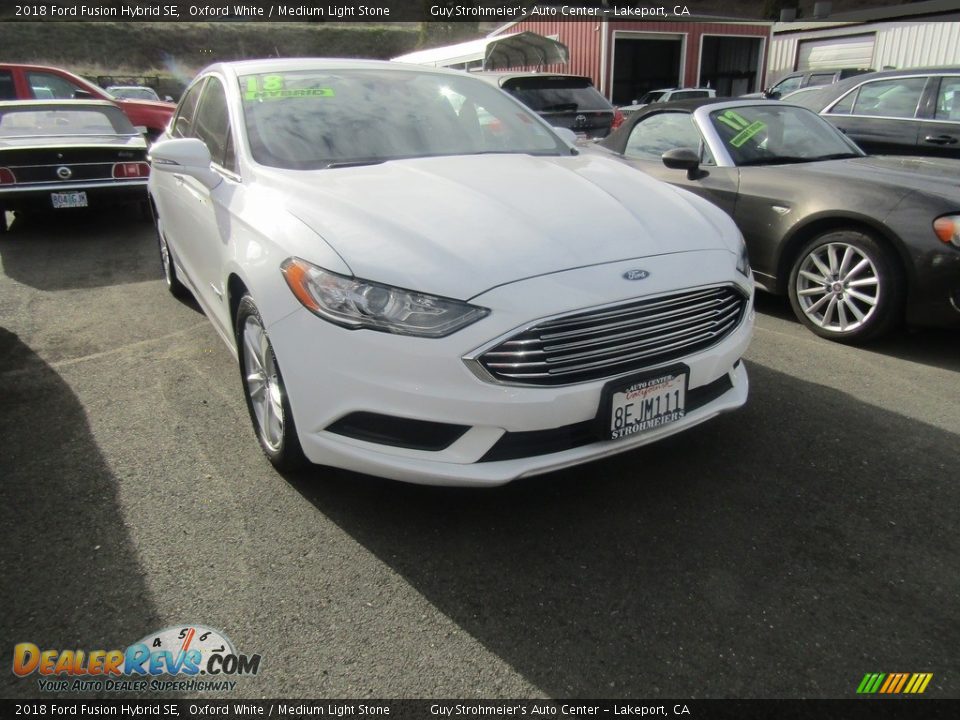 2018 Ford Fusion Hybrid SE Oxford White / Medium Light Stone Photo #1