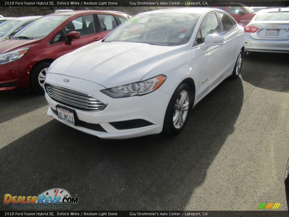 2018 Ford Fusion Hybrid SE Oxford White / Medium Light Stone Photo #4