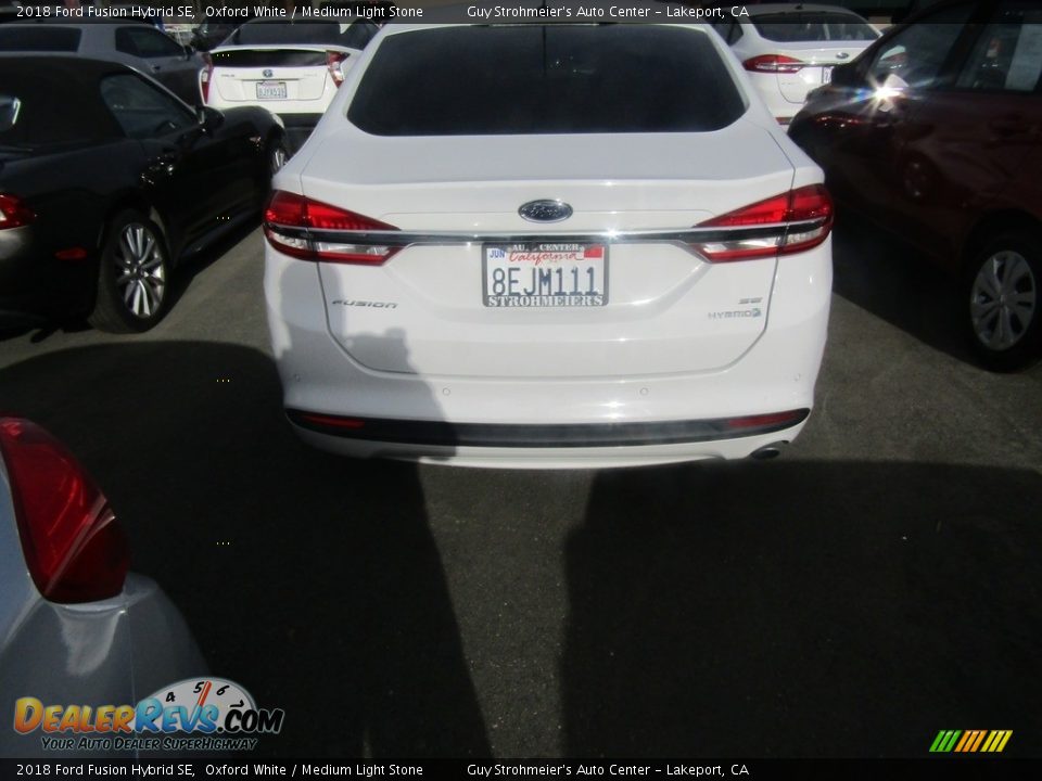 2018 Ford Fusion Hybrid SE Oxford White / Medium Light Stone Photo #6