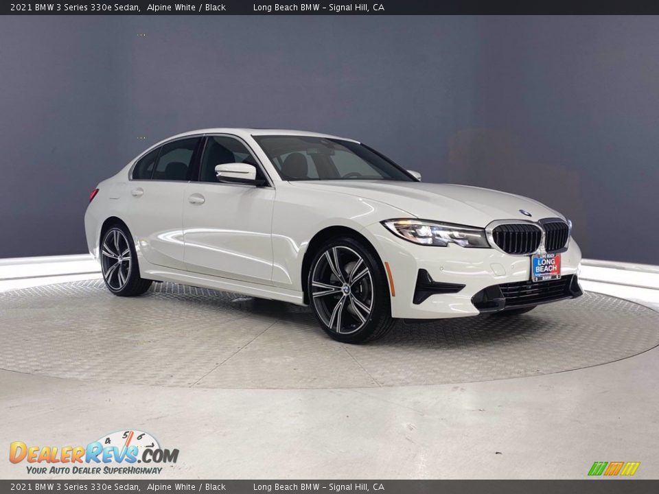 2021 BMW 3 Series 330e Sedan Alpine White / Black Photo #1