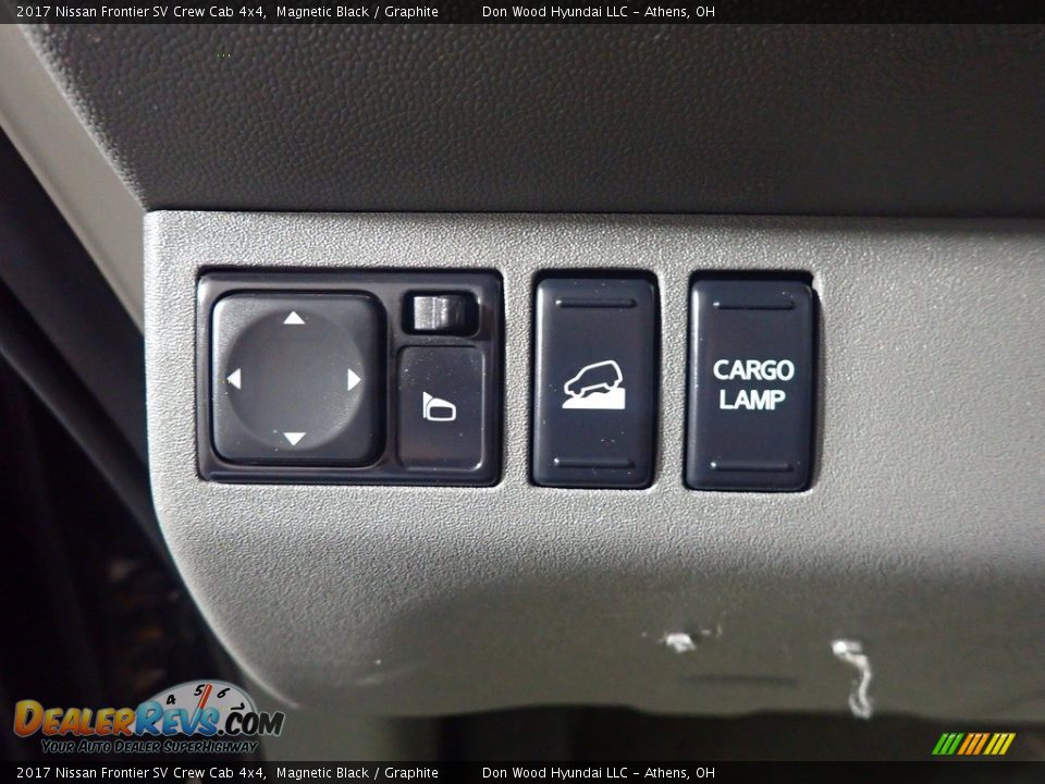 Controls of 2017 Nissan Frontier SV Crew Cab 4x4 Photo #28