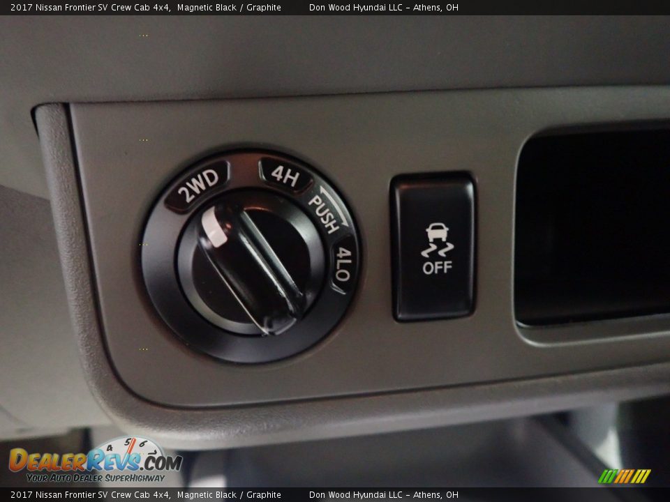 Controls of 2017 Nissan Frontier SV Crew Cab 4x4 Photo #29