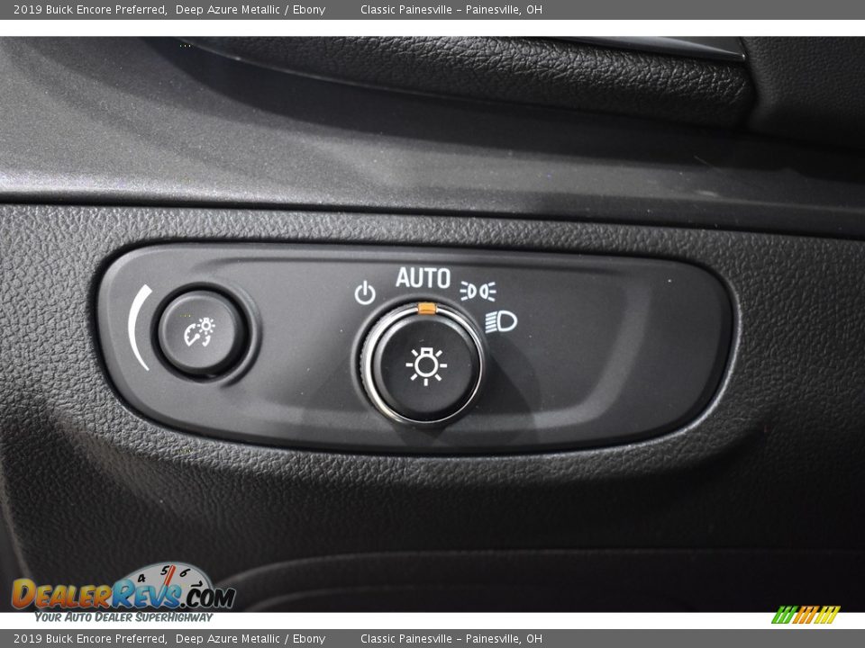 2019 Buick Encore Preferred Deep Azure Metallic / Ebony Photo #11