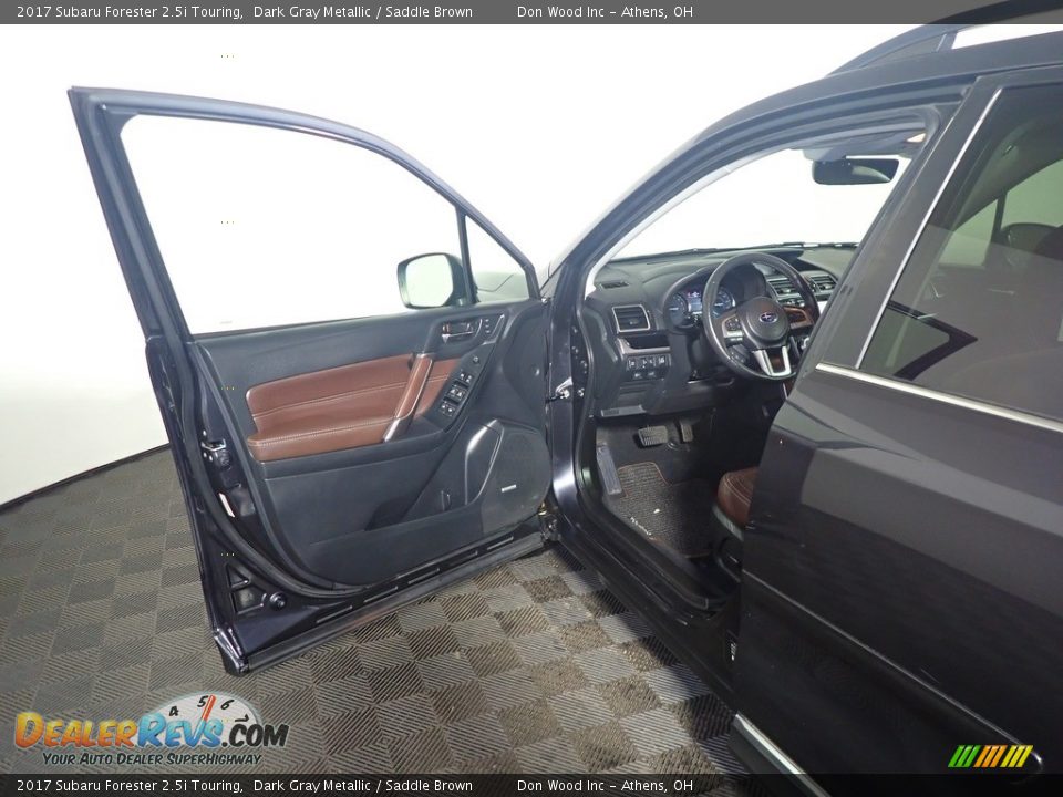 2017 Subaru Forester 2.5i Touring Dark Gray Metallic / Saddle Brown Photo #24