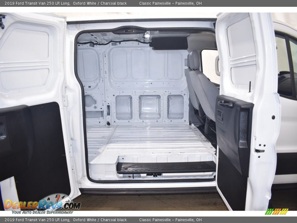 2019 Ford Transit Van 250 LR Long Oxford White / Charcoal black Photo #8