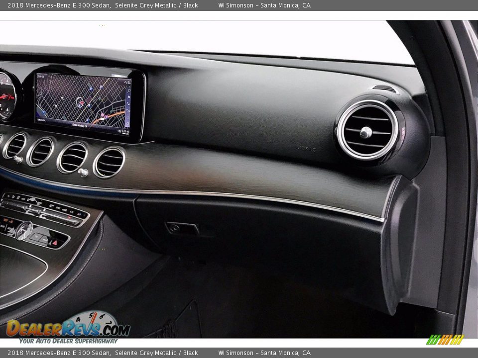 2018 Mercedes-Benz E 300 Sedan Selenite Grey Metallic / Black Photo #16