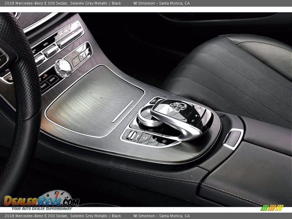 2018 Mercedes-Benz E 300 Sedan Selenite Grey Metallic / Black Photo #17