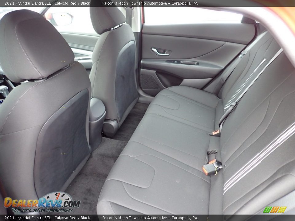 2021 Hyundai Elantra SEL Calypso Red / Black Photo #7