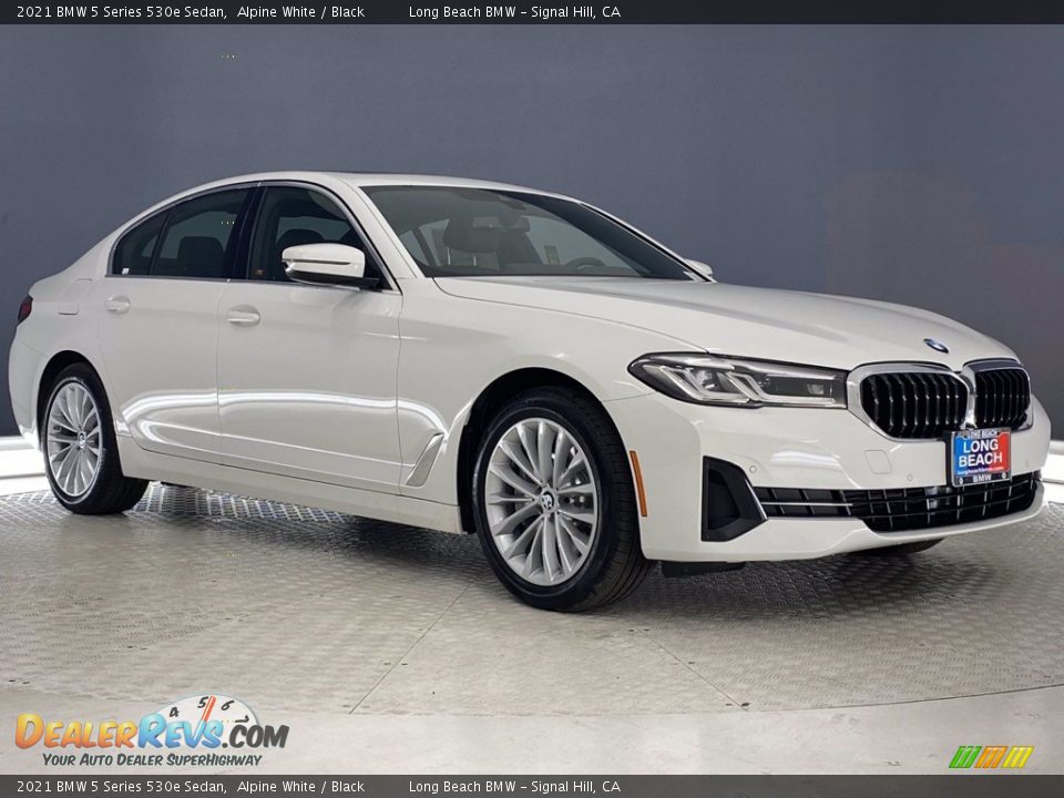 2021 BMW 5 Series 530e Sedan Alpine White / Black Photo #1