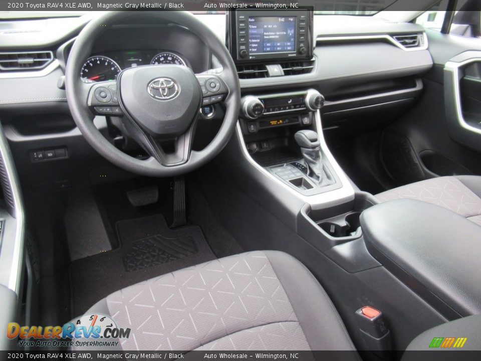 2020 Toyota RAV4 XLE AWD Magnetic Gray Metallic / Black Photo #14