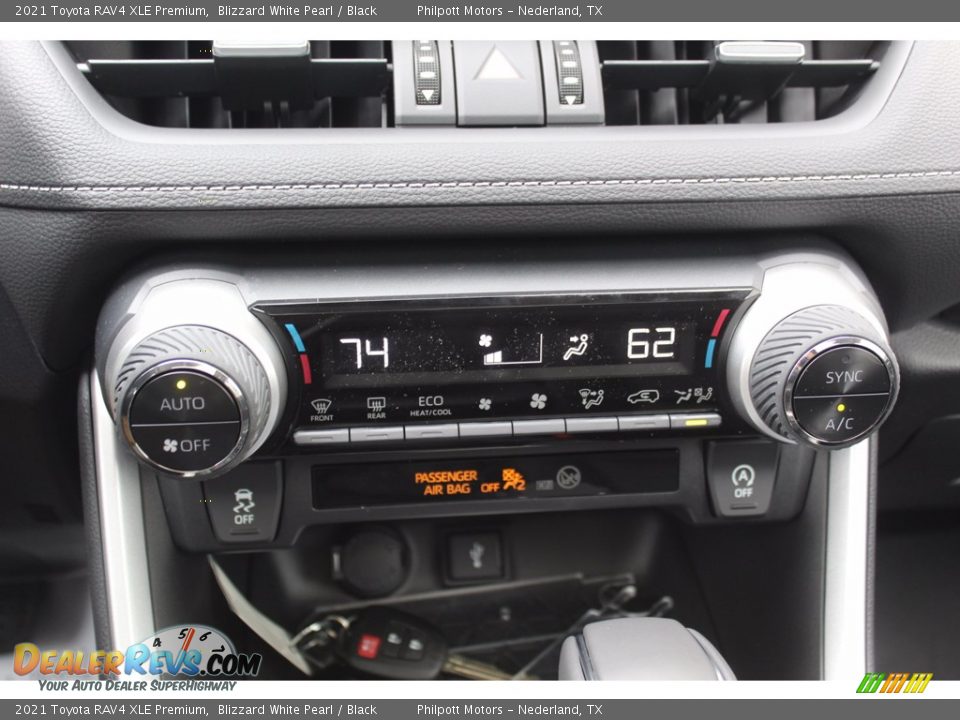 2021 Toyota RAV4 XLE Premium Blizzard White Pearl / Black Photo #16
