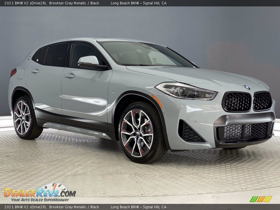 Front 3/4 View of 2021 BMW X2 sDrive28i Photo #1
