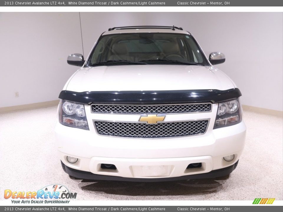 2013 Chevrolet Avalanche LTZ 4x4 White Diamond Tricoat / Dark Cashmere/Light Cashmere Photo #2