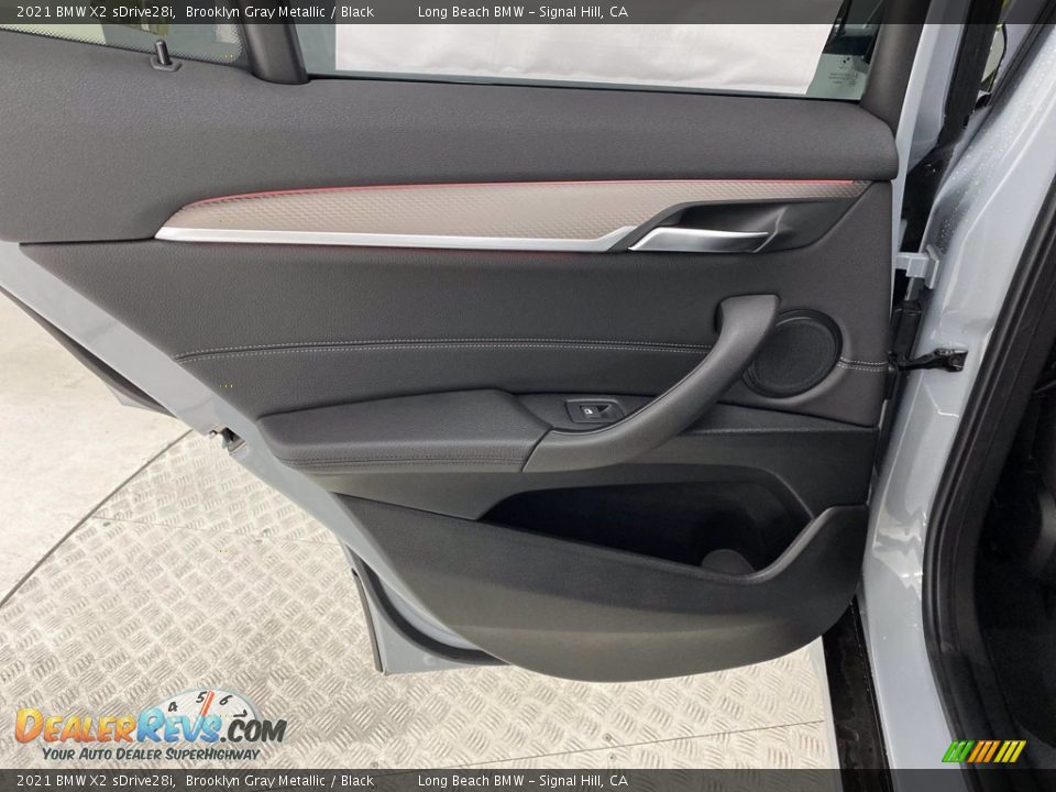 Door Panel of 2021 BMW X2 sDrive28i Photo #17