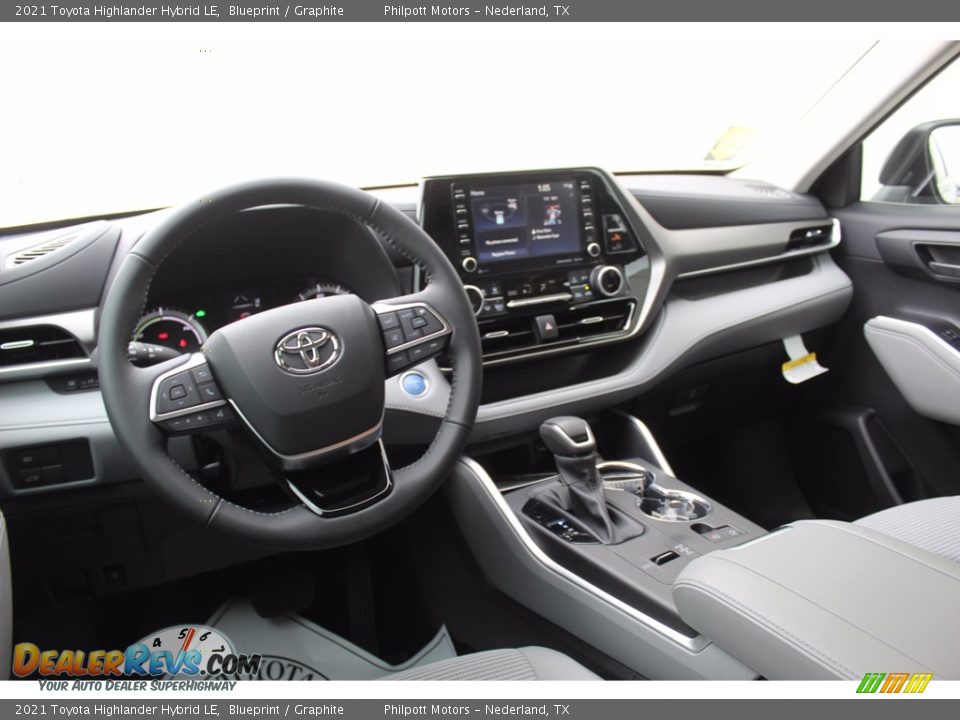 2021 Toyota Highlander Hybrid LE Blueprint / Graphite Photo #20