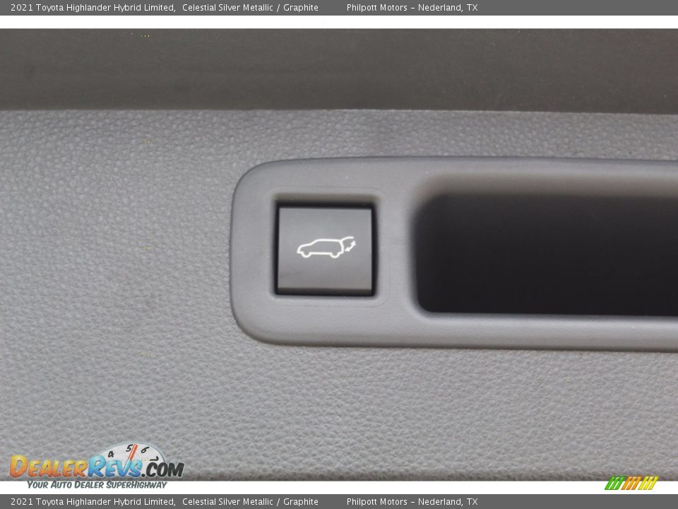 2021 Toyota Highlander Hybrid Limited Celestial Silver Metallic / Graphite Photo #24