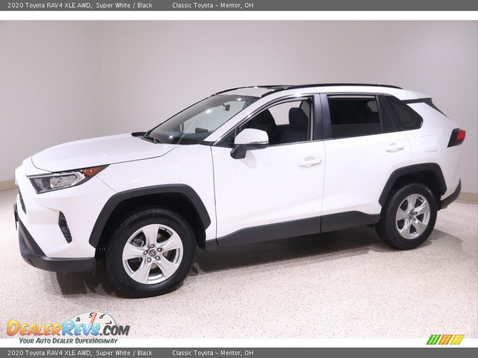 2020 Toyota RAV4 XLE AWD Super White / Black Photo #3