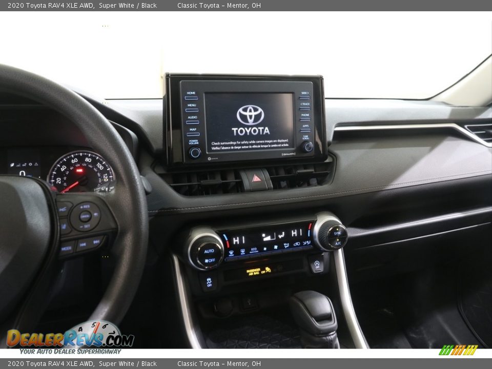 2020 Toyota RAV4 XLE AWD Super White / Black Photo #9