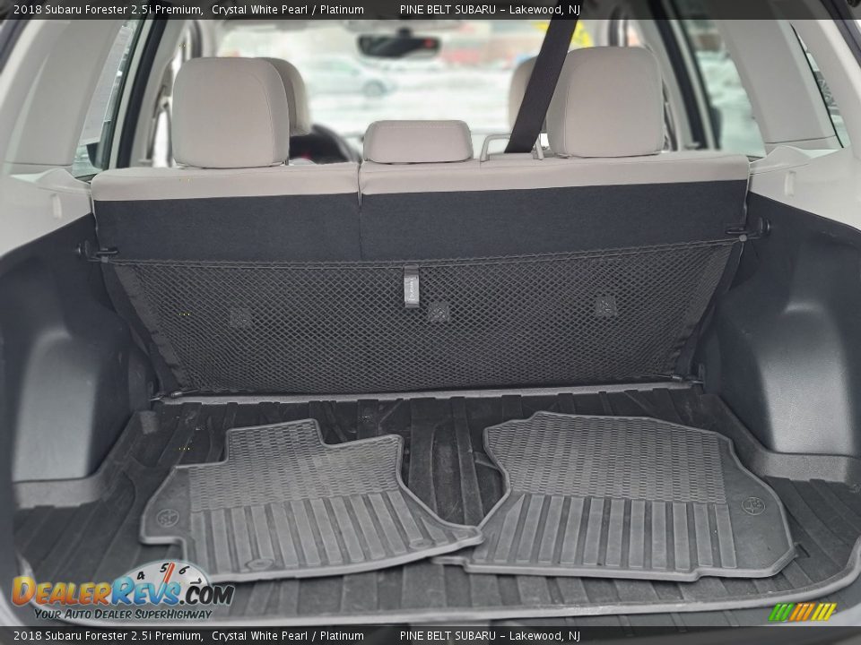 2018 Subaru Forester 2.5i Premium Crystal White Pearl / Platinum Photo #30