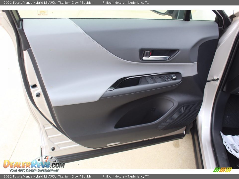 2021 Toyota Venza Hybrid LE AWD Titanium Glow / Boulder Photo #9