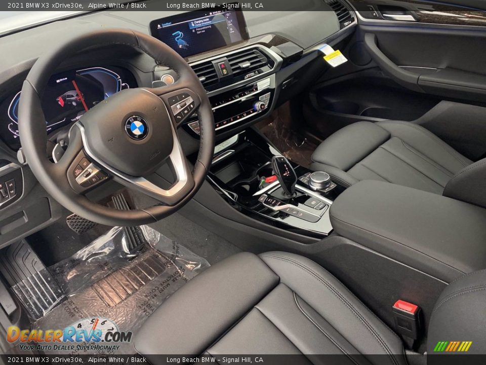 2021 BMW X3 xDrive30e Alpine White / Black Photo #3