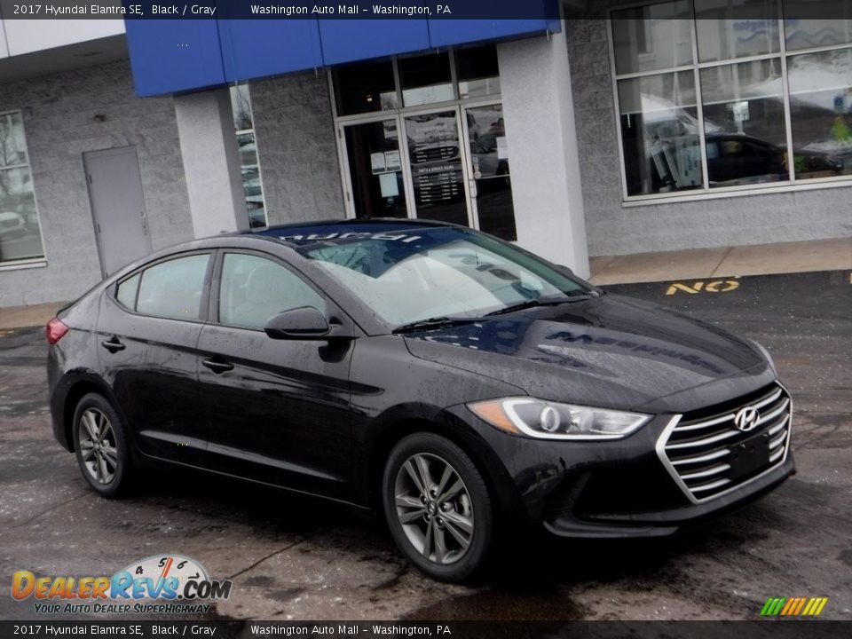 2017 Hyundai Elantra SE Black / Gray Photo #1