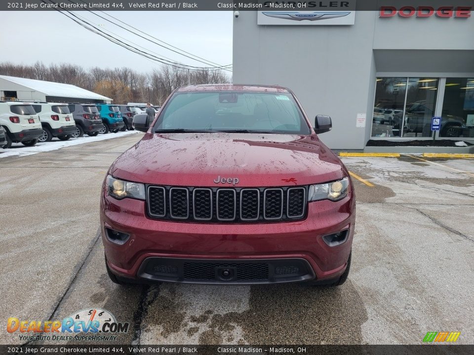 2021 Jeep Grand Cherokee Limited 4x4 Velvet Red Pearl / Black Photo #7