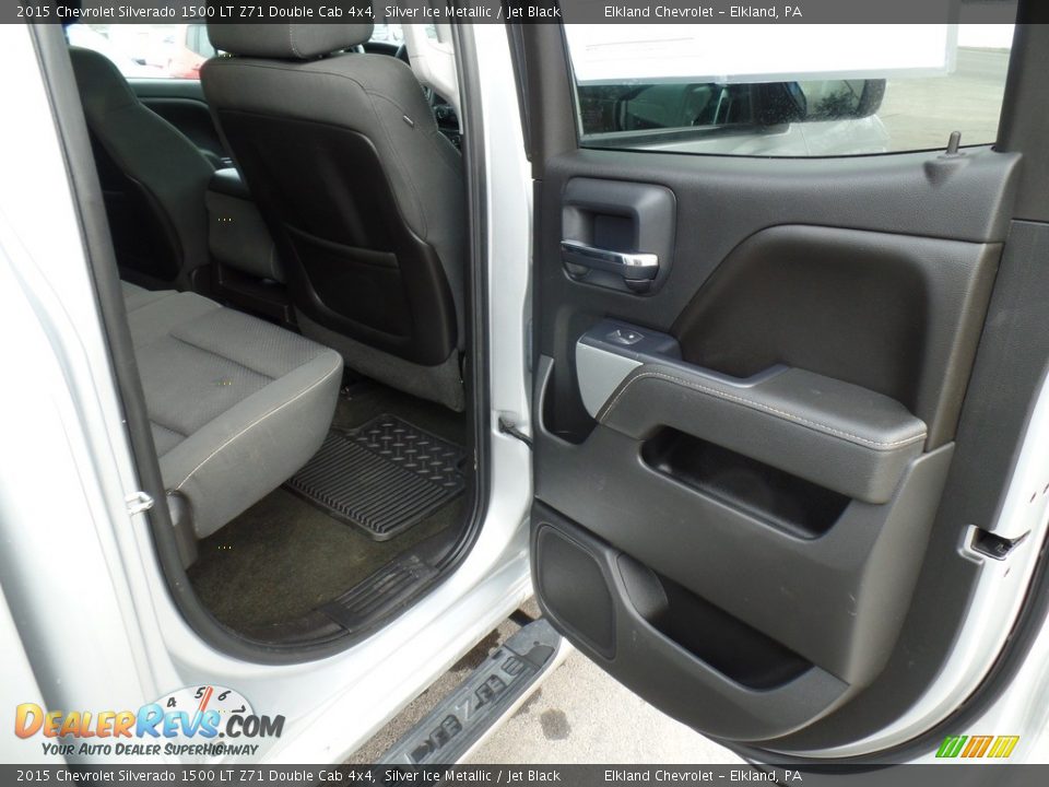 2015 Chevrolet Silverado 1500 LT Z71 Double Cab 4x4 Silver Ice Metallic / Jet Black Photo #33